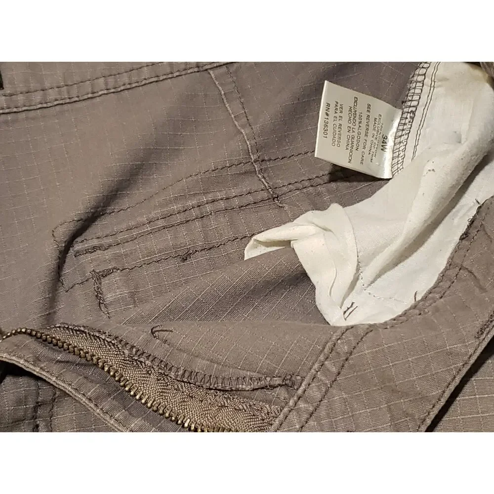 Fly Society Gray w. Black & White Floral Trim Multi Pocket Cargo Shorts Size 34